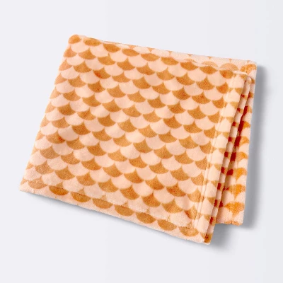 Orange Scallop Halloween Baby Blanket - Cloud Island™ 6 Orange Scallop Halloween Baby Blanket - Cloud Island™ - Image 4