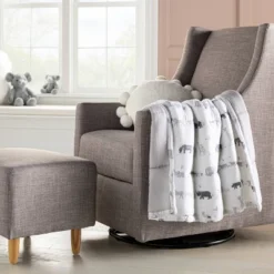 Muslin Quilt Two By Two Baby And Toddler Blanket - Animals - Cloud Island™