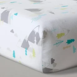 Fitted Crib Sheet Mountains - Cloud Island™ White -1st Step Store GUEST ce2634bb 6780 49cf a1b2 a545f922804b